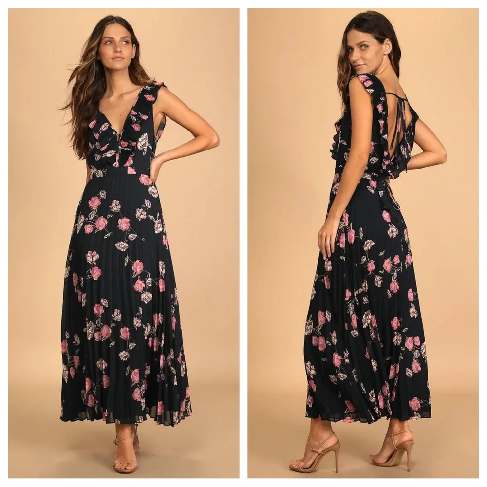 NWOT Lulus Loved By You Navy Blue Floral Print Pleated Chiffon Maxi Dress_12
